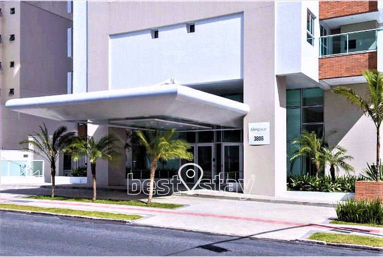 lf1213B - Próximo ao Shopping, e Bairro Batel