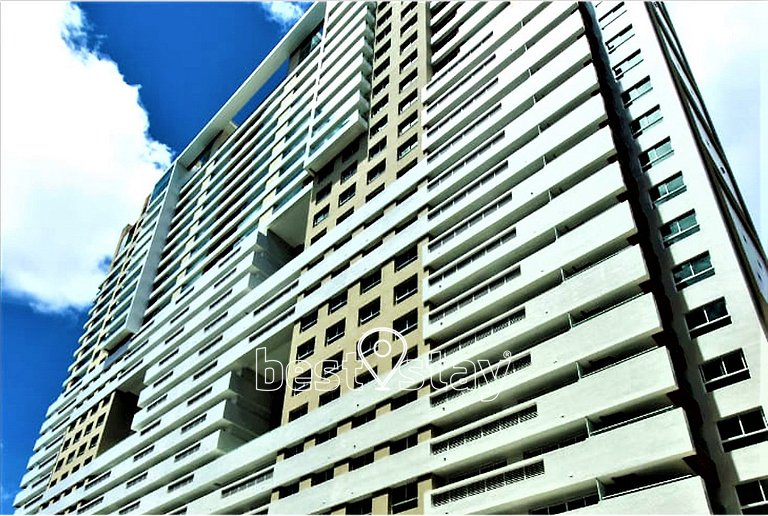 lf1213B - Próximo ao Shopping, e Bairro Batel