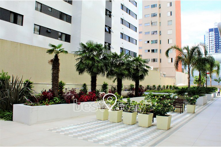 lf1213B - Próximo ao Shopping, e Bairro Batel