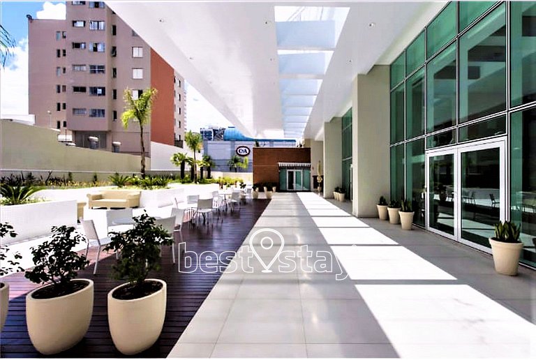 lf1213B - Próximo ao Shopping, e Bairro Batel