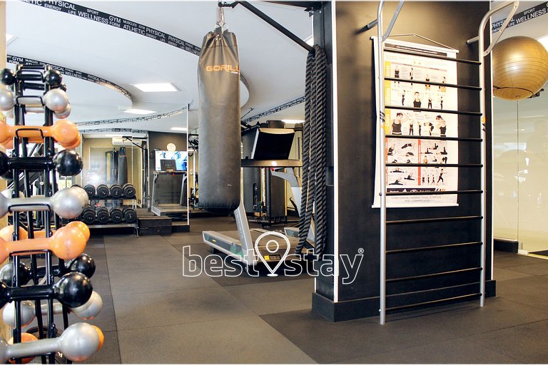 i073A- Charmosinho curitibano, em condomínio Clube