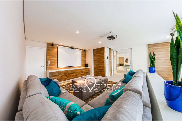 i073A- Charmosinho curitibano, em condomínio Clube