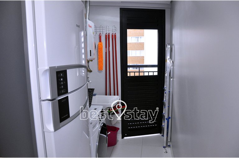 v077A- VEJA! Varanda, Ar Condicionado e Garagem
