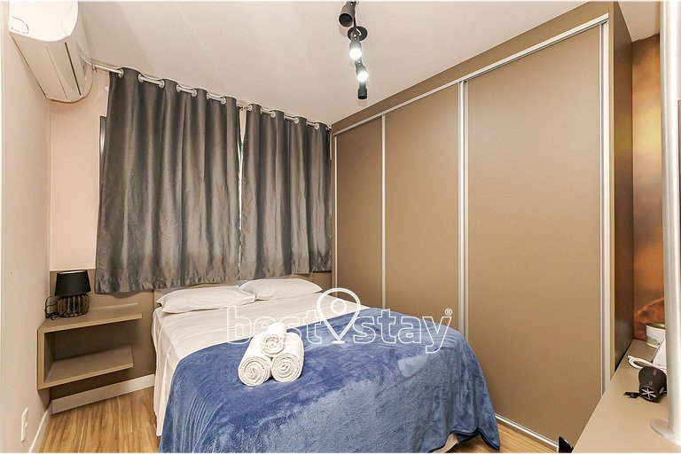 i073A- Charmosinho curitibano, em condomínio Clube