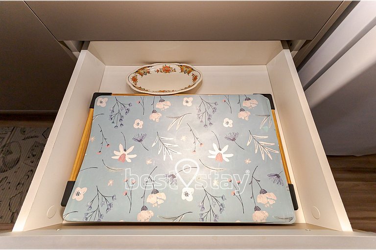 i073A - Charmosinho curitibano, melhor condomínio