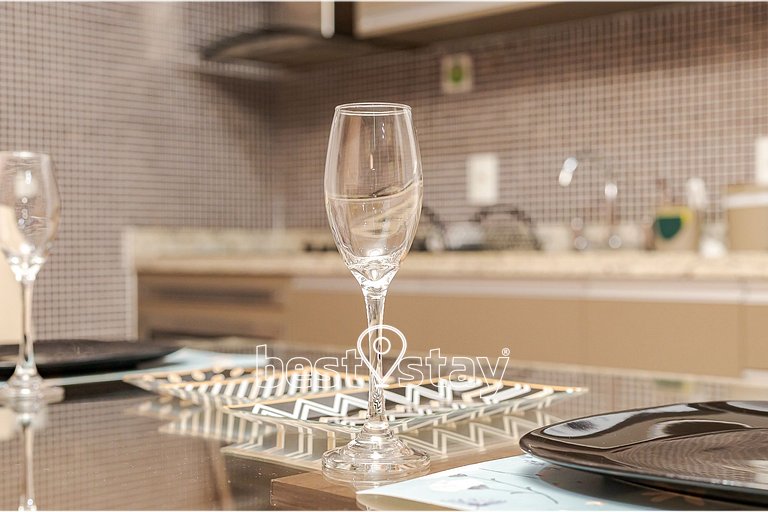 i073A - Charmosinho curitibano, melhor condomínio