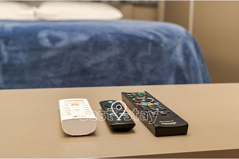 i073A- Charmosinho curitibano, em condomínio Clube