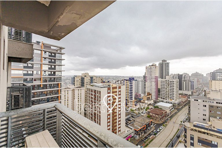 i203A - Condomínio Clube, garagem, vista da cidade