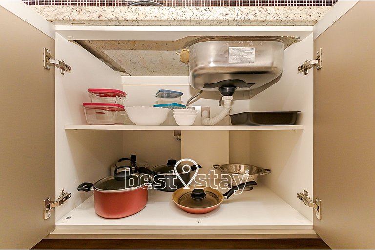 i073A- Charmosinho curitibano, em condomínio Clube