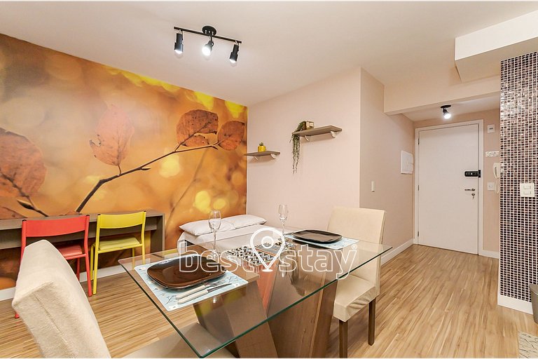 i073A- Charmosinho curitibano, em condomínio Clube